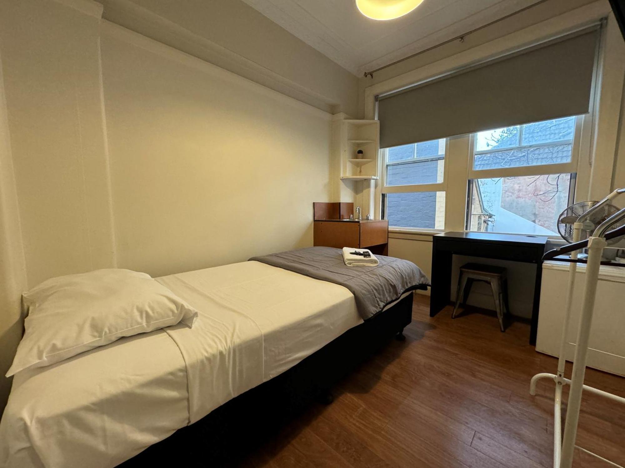 Highfield Private Hotel Sydney Exterior photo